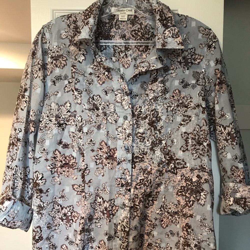 Soft button up shirt excellent used condition